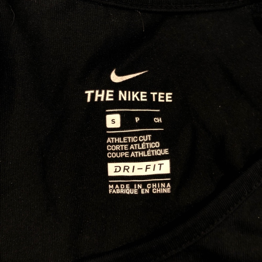 Nike sleeveless tee shirt